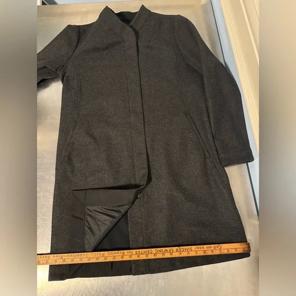 Lululemon RARE All Days Softshell US10 - Picture 12 of 16